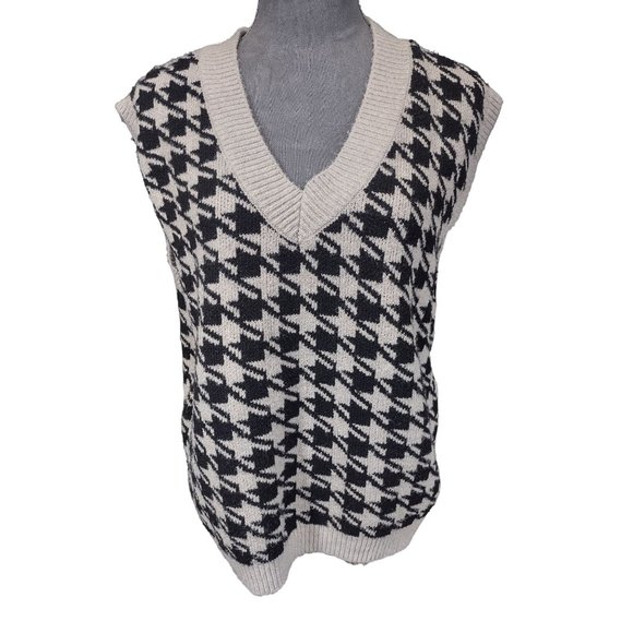 Pink Rose Sweaters - Pink Rose Sweater Vest Black Tan Houndstooth Sleeveless Pullover Womens Size XL